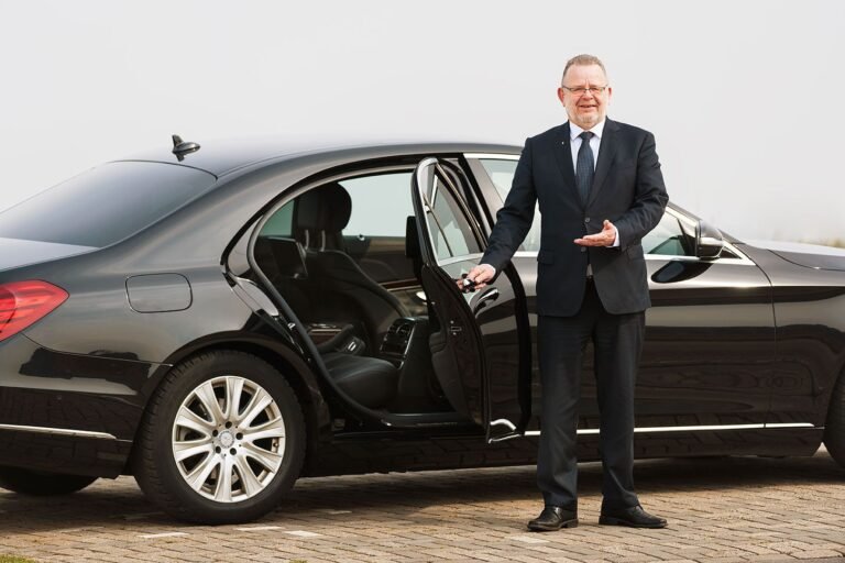 What is Monday Car Shipping Spikes?