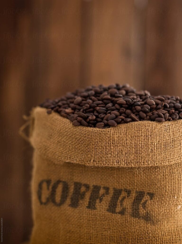 Burlap Bags Bulk: Why Are These Bags the Preferred Choice for Large Scale Coffee and Grain Storage?